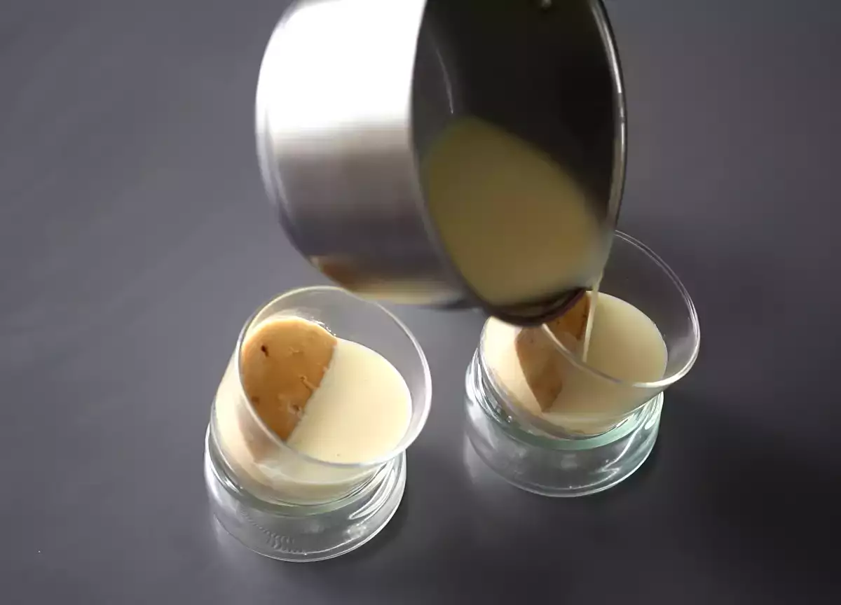 Krok 3: Poleva z bílé čokolády