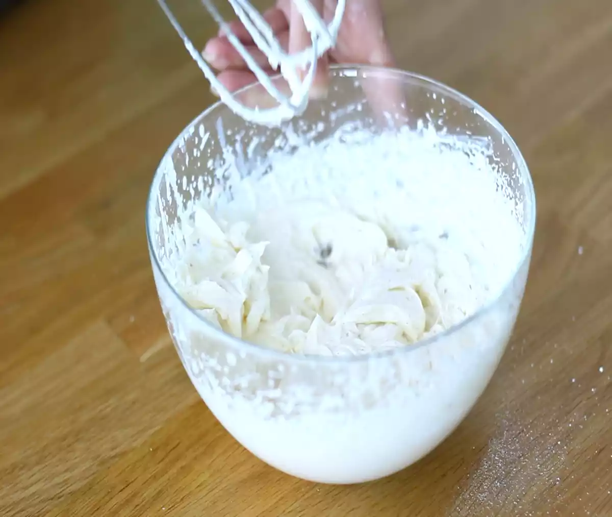 Krok 2: Připravte krém z mascarpone