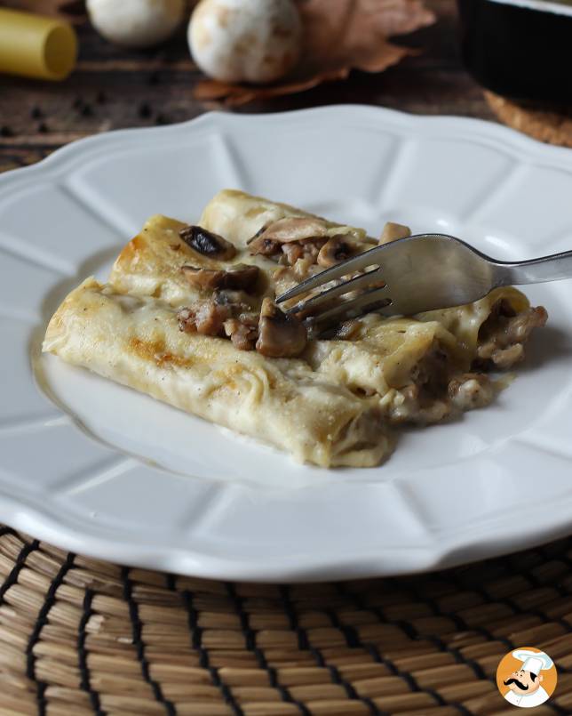 5. Cannelloni s houbami a klobásou