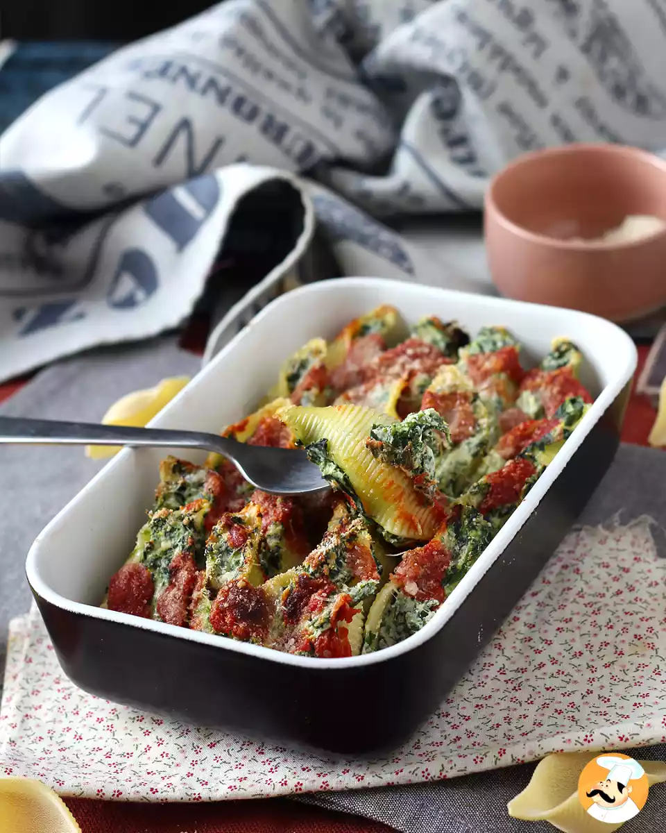 9. Conchiglioni plněné ricottou a špenátem