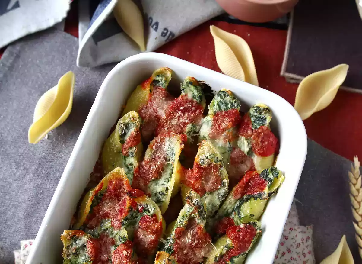 5. Zapečené Conchiglioni: vegetariánské komfortní jídlo, které se připravuje samo