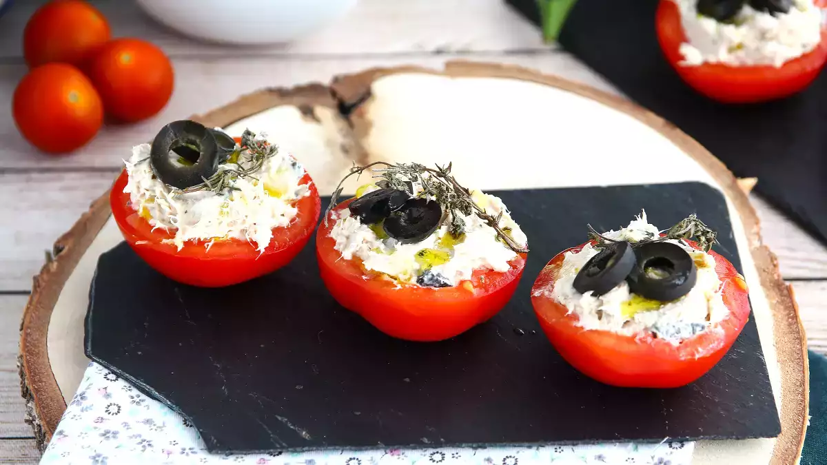 Nevíte, co uvařit? Vyzkoušejte jeden z těchto 12 receptů z ingrediencí, které už máte doma.