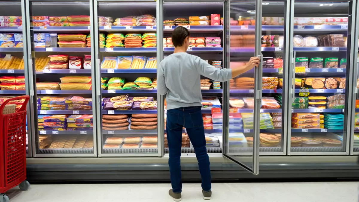 8 nejhorších mražených potravin v supermarketu: drahé, bez chuti, plné pastí (a přesto je mnoho lidí kupuje)