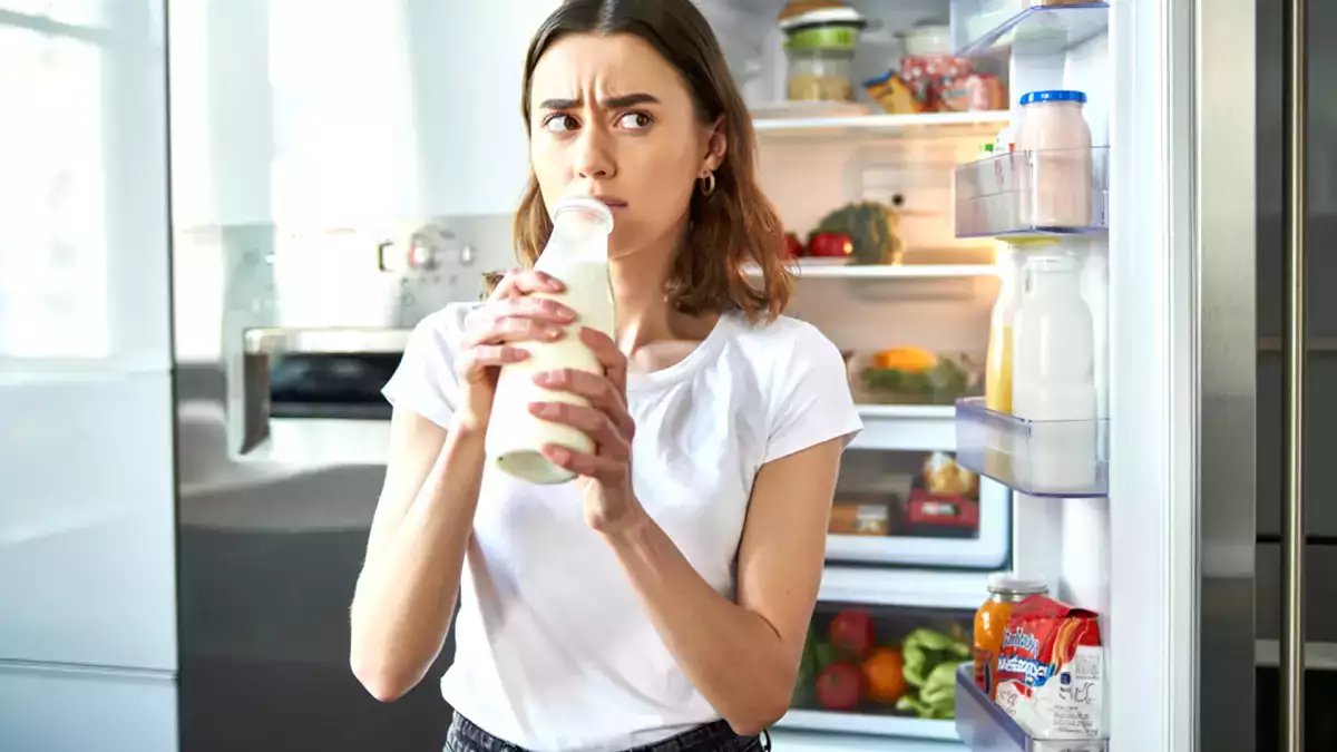 Pití studeného mléka z láhve: zvyk, který oslabuje imunitní systém