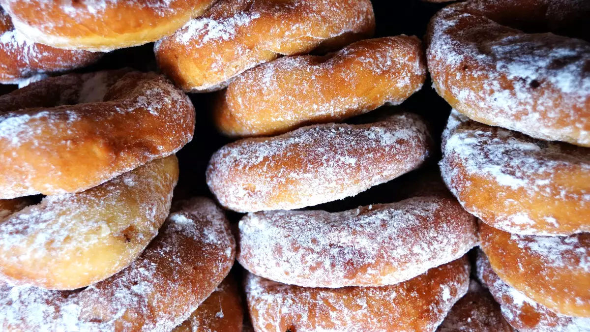 Tyto 3 recepty na koblihy pro masopust určitě způsobí senzaci.