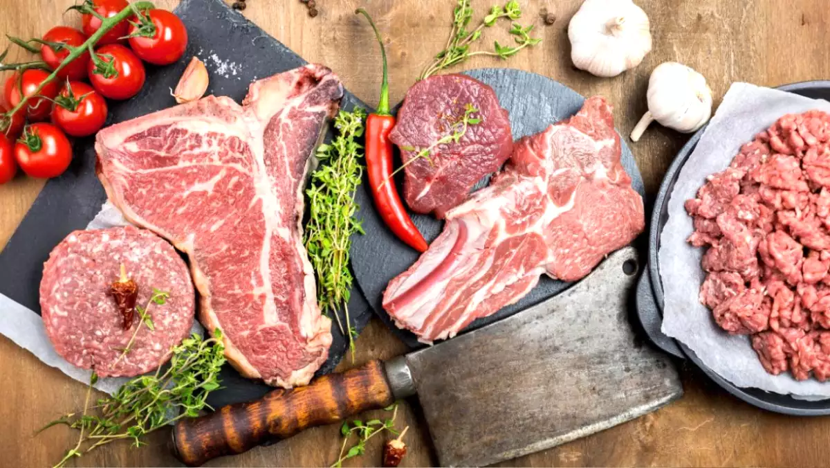 Proč by se mělo maso před vařením vždy vyndat z lednice (a na jak dlouho)?