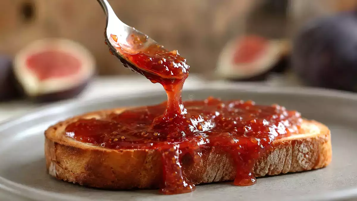 Zůstává fíkový džem tekutý? Zde je rychlý test, díky kterému poznáte, kdy je hotový