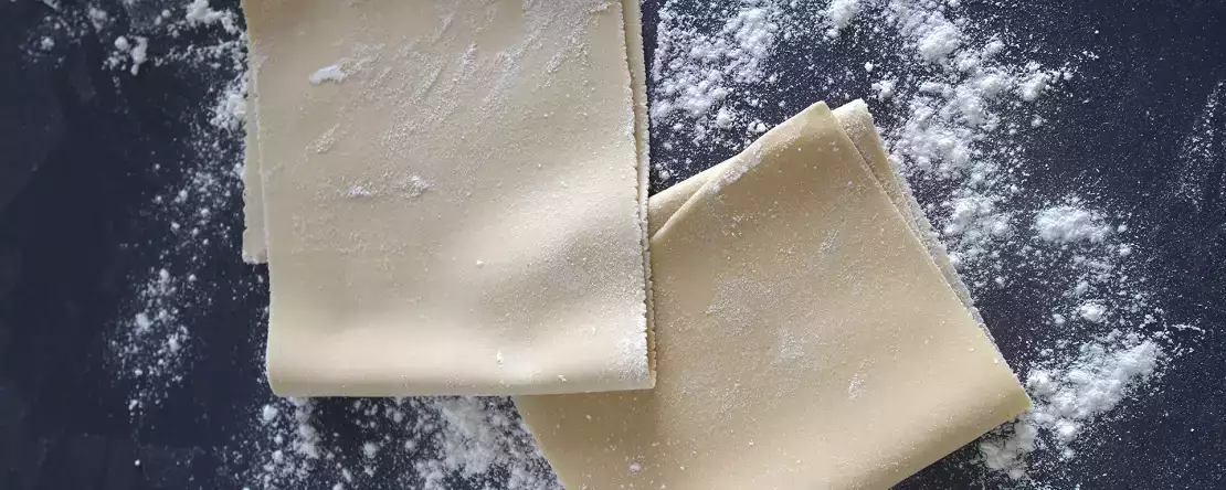 Toto jsou dokonalé domácí těstoviny na lasagne: nemusíte je nejdříve vařit a jsou ještě chutnější.