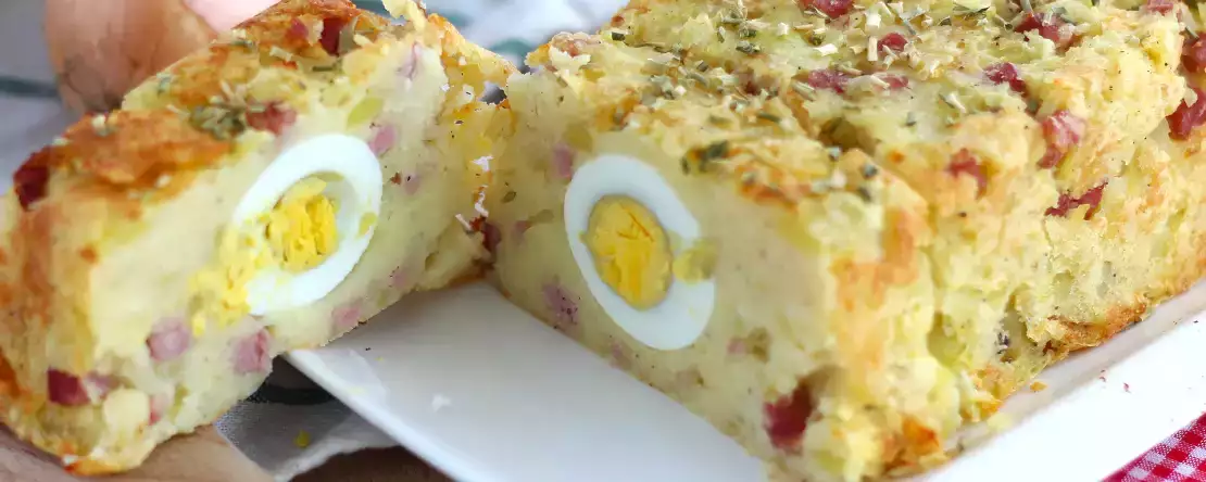 Rozkrojíte ho a uvnitř se objeví vejce: 5 slaných receptů, které vás o Velikonocích překvapí