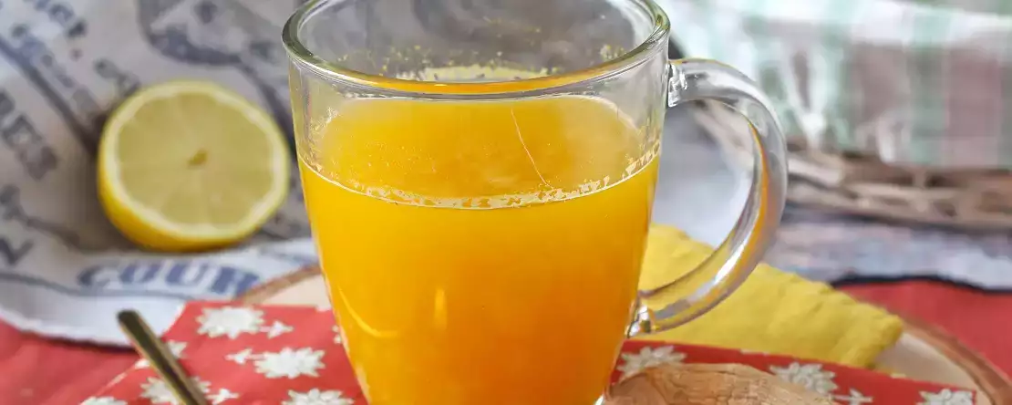 Připravujete pozdní snídani? Těchto 12 studených nápojů je vždy hitem