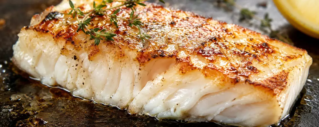 Tekutá solanka: trik špičkových kuchařů, díky kterému bude ryba na grilu chutnější