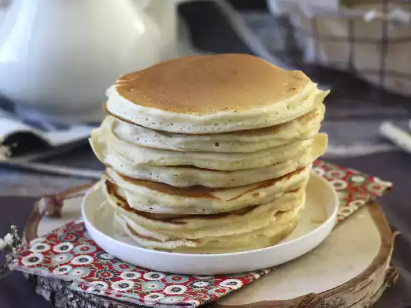 14 snadných domácích receptů na sladké i slané snídaně (kromě toastů)