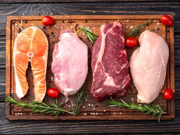 Nejbohatší zdroje bílkovin: srovnání mezi živočišnými a rostlinnými zdroji