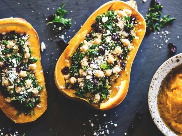 Plněné ořechové dýně se slaninou a sýrem: ultimátní utěšující pokrm ideální na zimní období