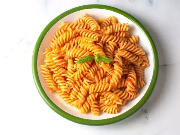 Nepřekonatelná tajemství šéfkuchařů pro těstoviny, které se nikdy nelepí