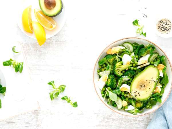 Proč je lepší začínat jídlo zeleninou