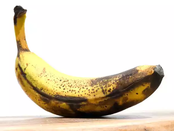 Měli bychom vyhodit zčernalý banán nebo si ho ještě můžeme dát? Toto tvrdí výživoví poradci