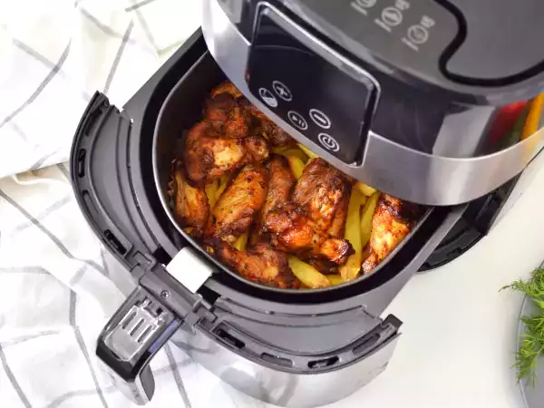 Pozor na tuto virální recepturu v Airfryeru: odborník vysvětluje, proč se jí vyhnout