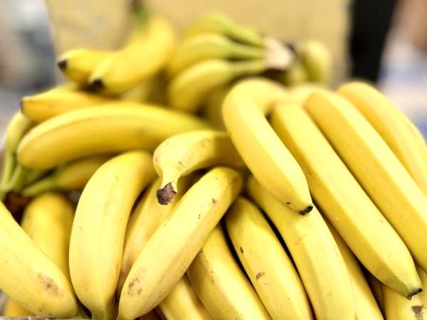 Rychlý trik trvající 2 sekundy na výběr nejsladších banánů na pultu
