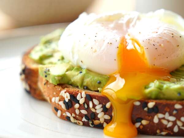 Jednoduchá technika pro dokonalá pošírovaná vejce