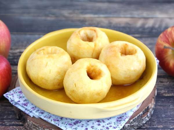 Syrové nebo pečené jablko? Tato jednoduchá volba může ovlivnit vaši náladu, sytost a dokonce i hladinu cukru v krvi.