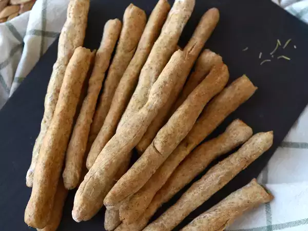 9 chutných a křupavých nápadů ke sdílení: snadné předkrmy, které promění každý večer v malou událost