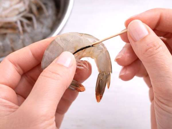 Jíte černé krevety? Zjistěte, co možná nevědomky jíte