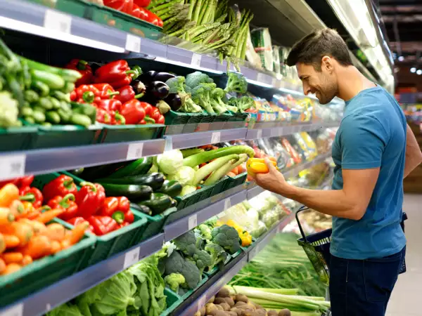 Procházíte jí každý týden, ale tato zelenina může změnit váš jídelníček.