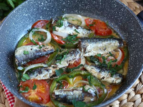 Sardinka se stává hvězdou léta v těchto 6 jednoduchých receptech pro opravdu horké dny