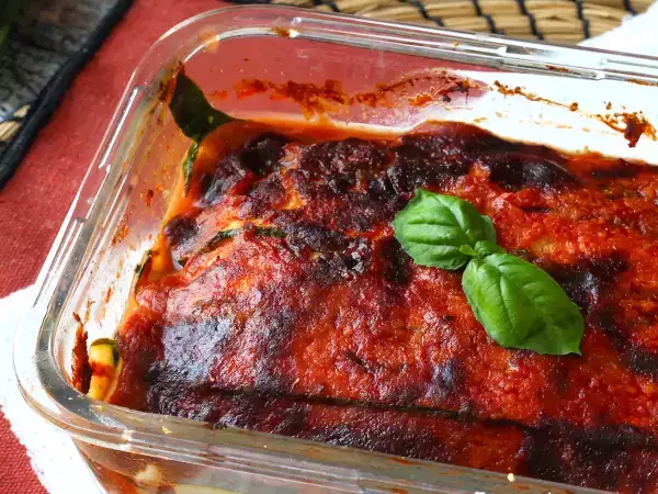 Ano, cuketovou parmigianu můžeš připravit v horkovzdušné fritéze: křupavá verze, která všechno změní