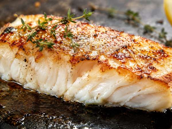 Tekutá solanka: trik špičkových kuchařů, díky kterému bude ryba na grilu chutnější