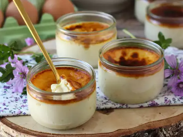 Letní dezerty bez pečení: 6 receptů na snadné a neodolatelné dezerty připravené v horkovzdušné fritéze