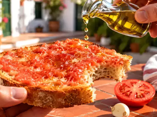 Jak se vyhnout rozmočenému chlebu: jednoduché rady odborníků na přípravu „pan con tomate“, který zůstane křupavý a chutný