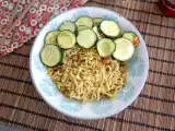 Recept Smažené nudle s pečenou cizrnou a cuketou