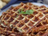 Recept Vafle se slaninou, sýrem comté a bramborami