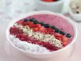 Recept Smoothie bowl s červeným ovocem