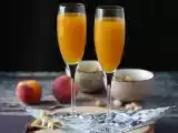 Recept Bellini, snadný italský broskvový koktejl, který si můžete připravit doma!
