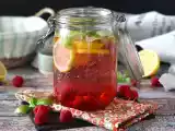 Recept Voda s příchutí citronu, bazalky a malin