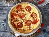 Recept Vegetariánský koláč s rajčaty a fetou, ideální na piknik!