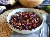 Recept Salát z čočky, máslové dýně, červeného zelí, červené řepy a petržele (ideální na podzim/zimu)