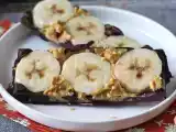 Recept Mini tyčinky s banánem, arašídovým máslem a čokoládou, velmi chutné a bez přidaného cukru.