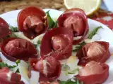 Recept Tortelloni di bresaola plněné rukolou a sýrem ricotta: chutné a hotové za 10 minut!