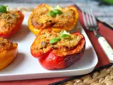 Recept Zapečené vegetariánské plněné papriky: snadný a chutný recept se zeleninou a sýrem mozzarella
