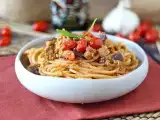 Recept Těstoviny s lilkovým krémem a cherry rajčátky: jednoduchý a chutný recept