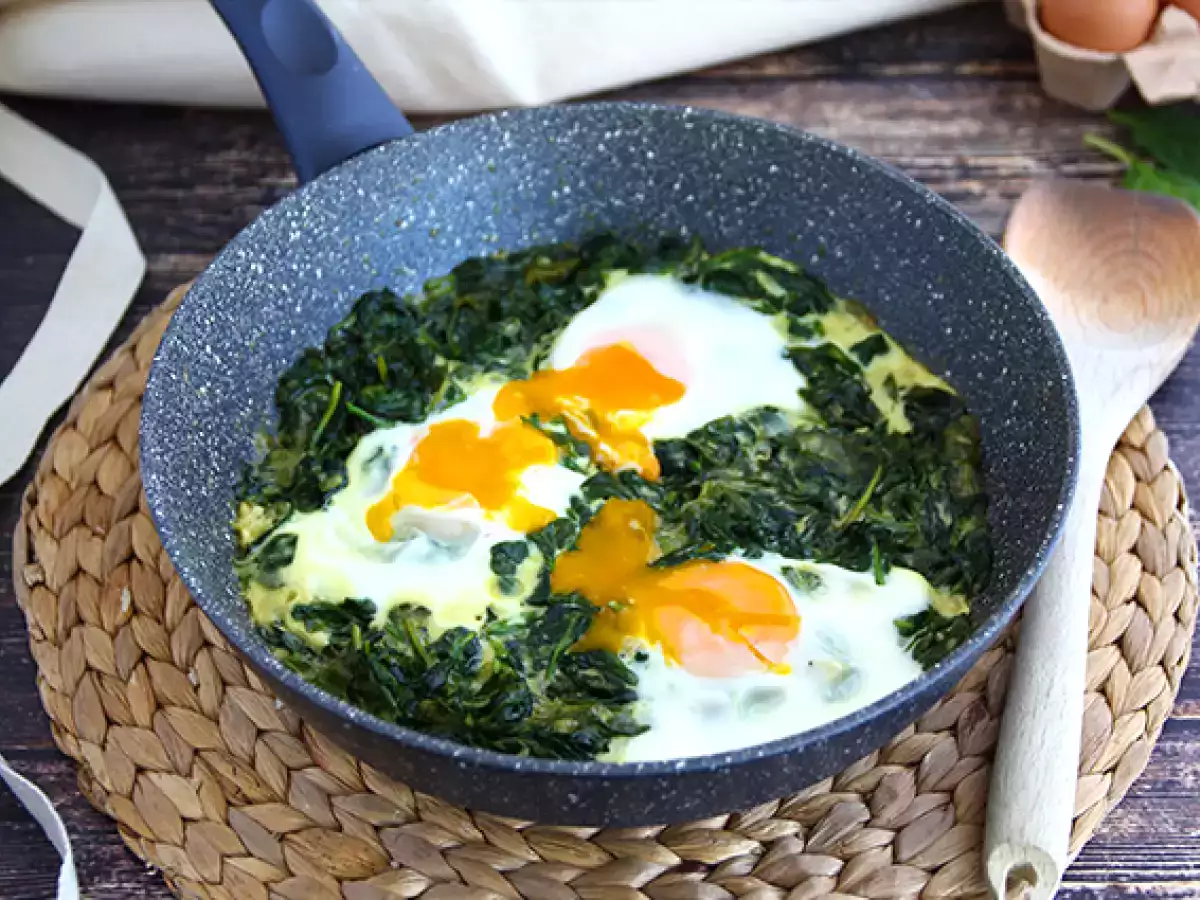 Recept Špenát na smetaně a vejce