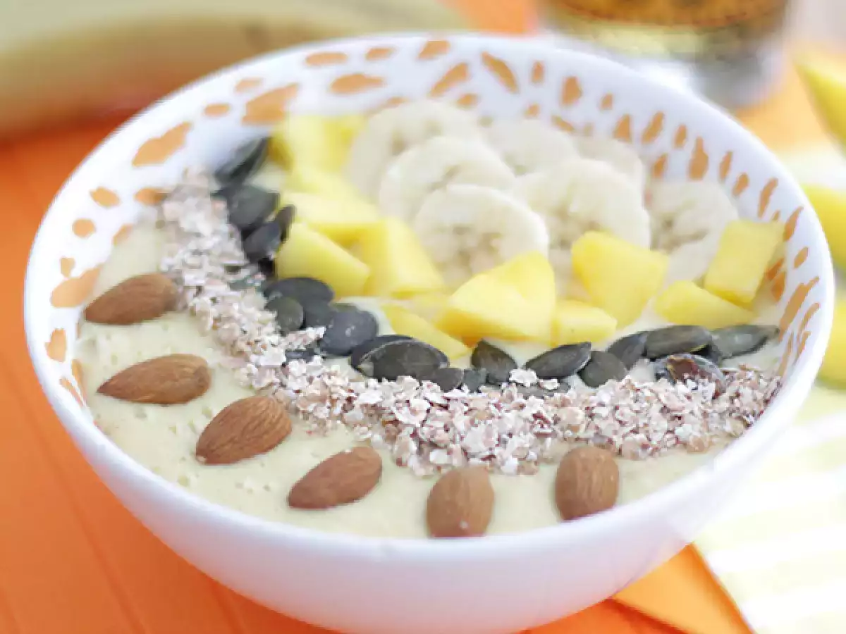 Recept Mísa smoothie s mangem a banánem