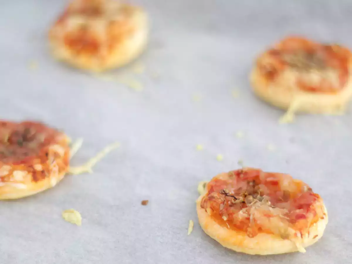 Recept Mini pizzy z listového těsta