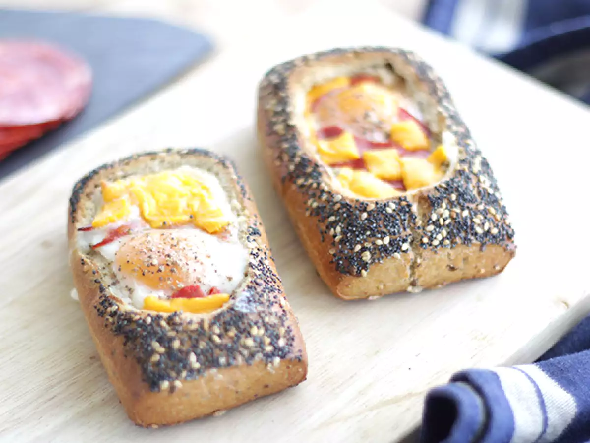 Recept Vaječné lodičky s chorizem a sýrem