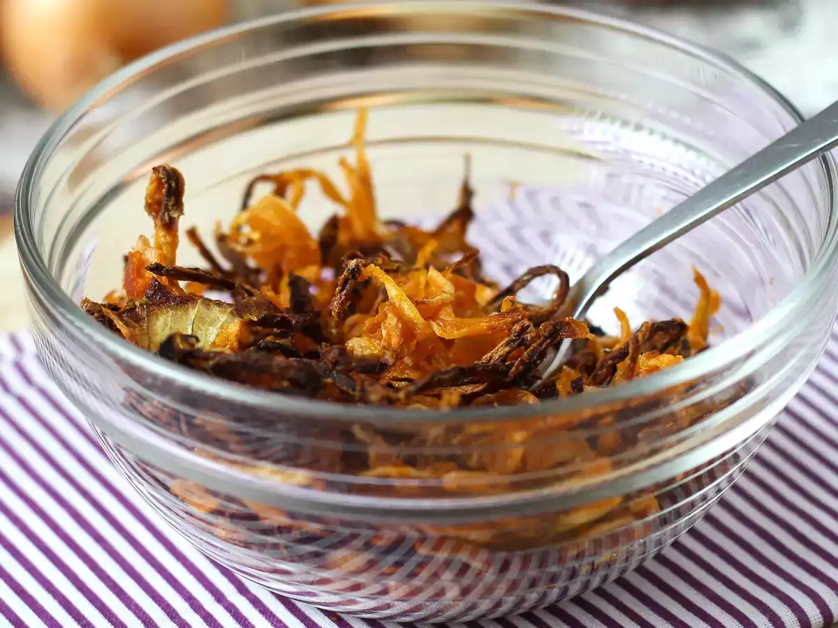 Recept Jak připravit křupavou cibuli v troubě?