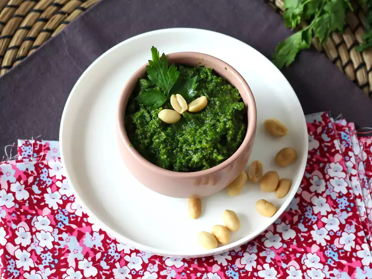 Recept Petrželové a arašídové pesto, exploze chutí